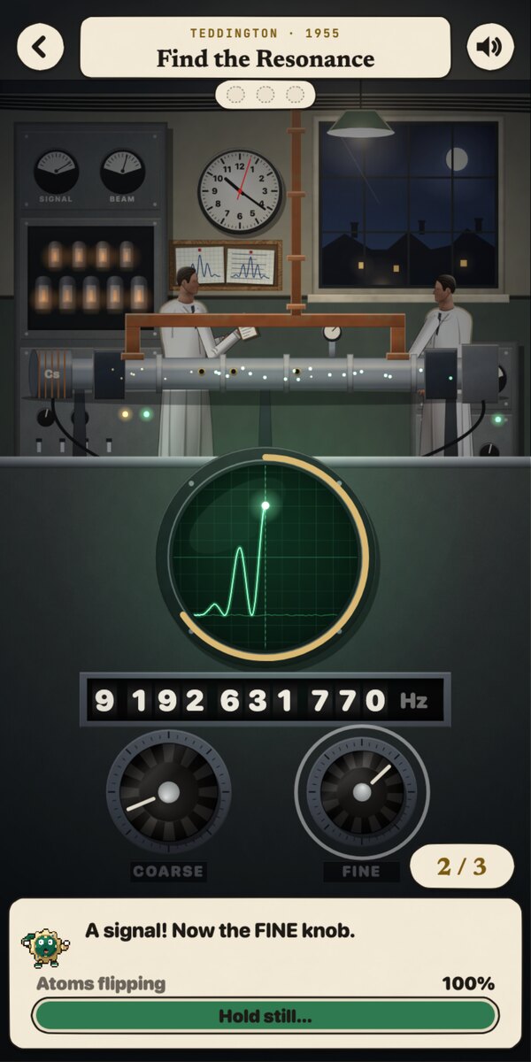 A frame from the WORN chapter Find the Resonance: a 1950s laboratory at night with two scientists beside a long beam tube; below, a green oscilloscope shows a tall peak beside a small one, a gold ring fills around it, the counter reads 9 192 631 770 Hz and the bar under Atoms flipping says Hold still.